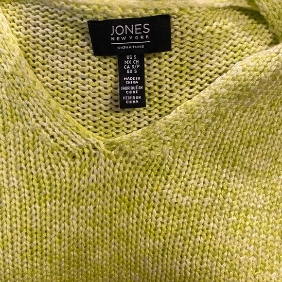 ⭐️Jones NY sleeveless shell. - Picture 6 of 7